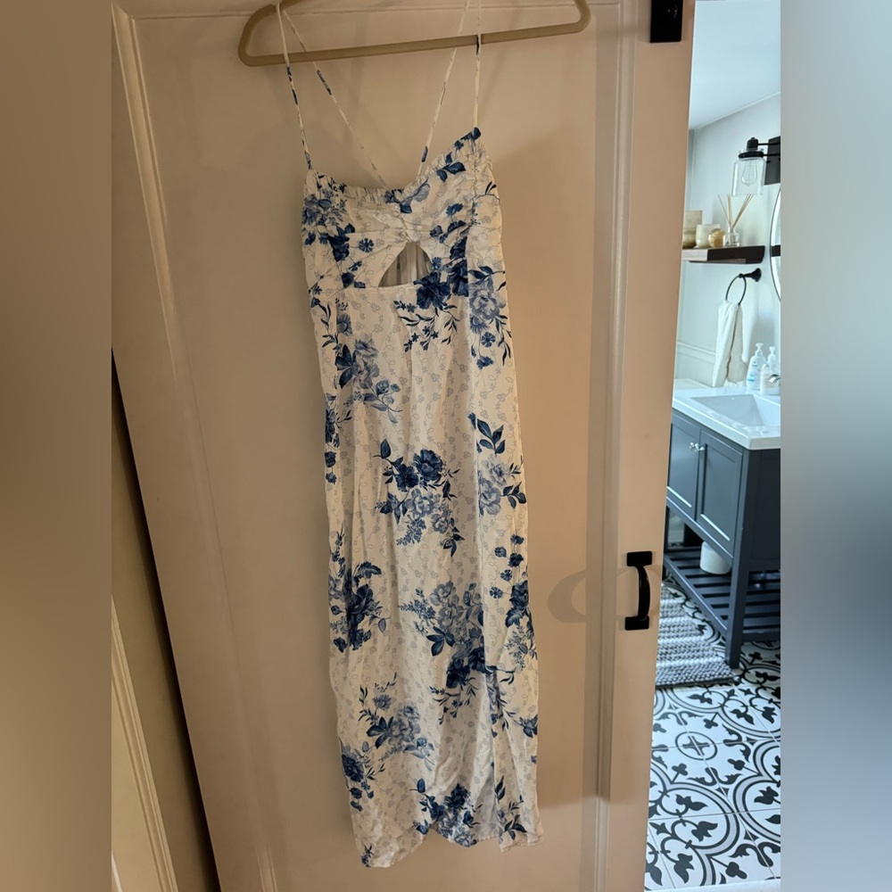 Zara Blue Floral Midi Dress